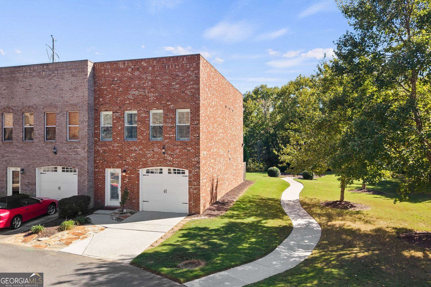 131 Riverwatch CT