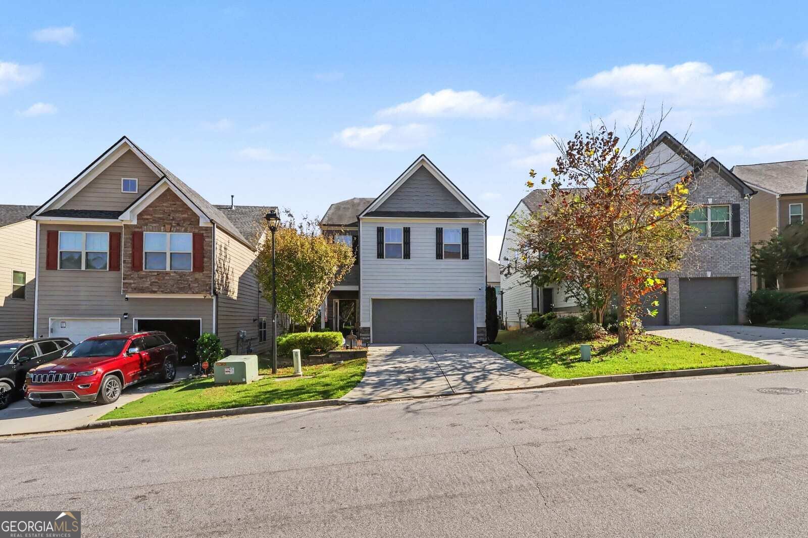 4083 Lake Manor WAY