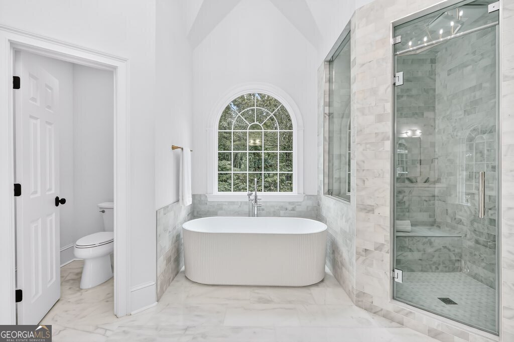 2779 Horseshoe Knoll LN NE