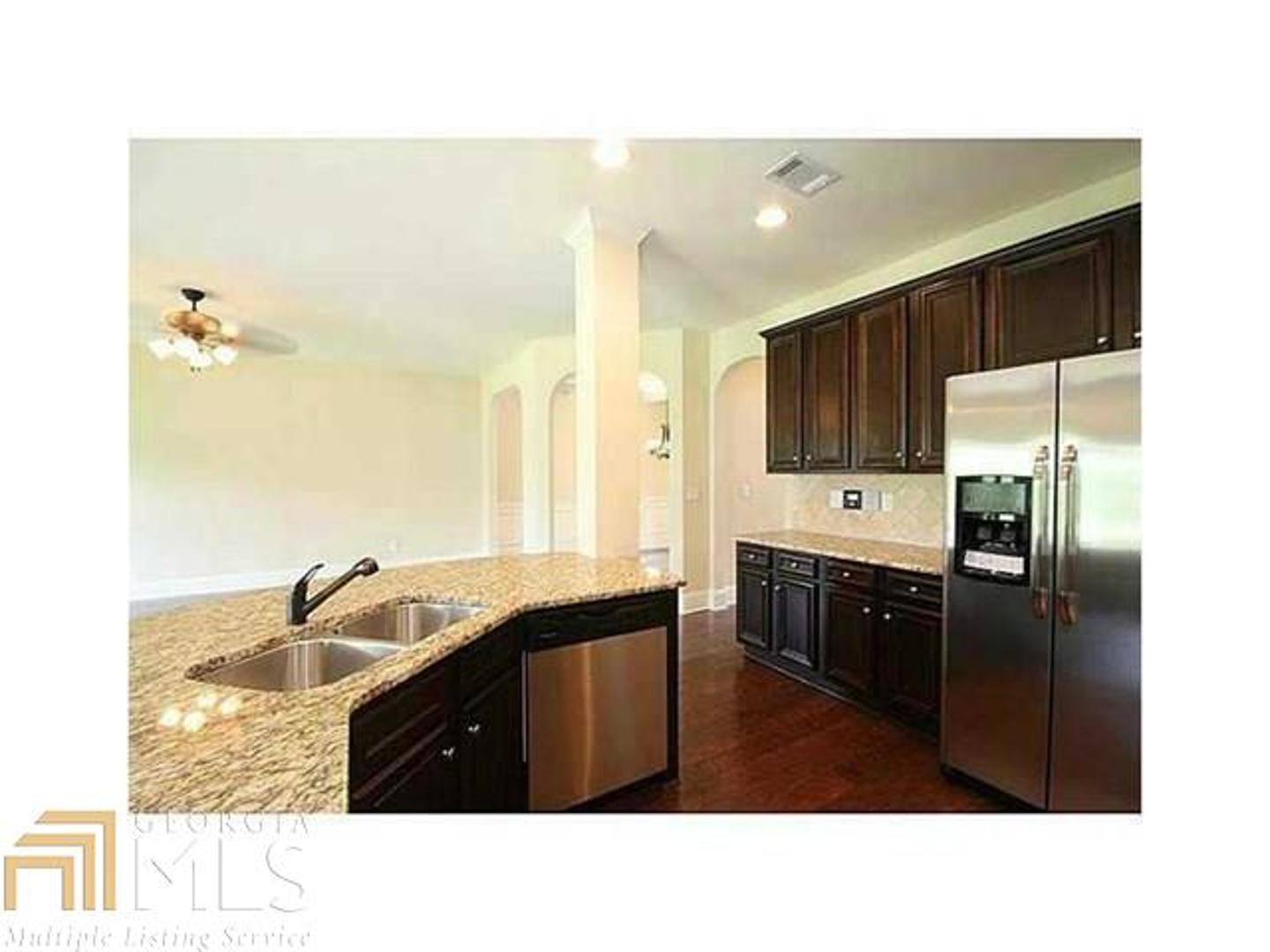 Silver Oak - Residential