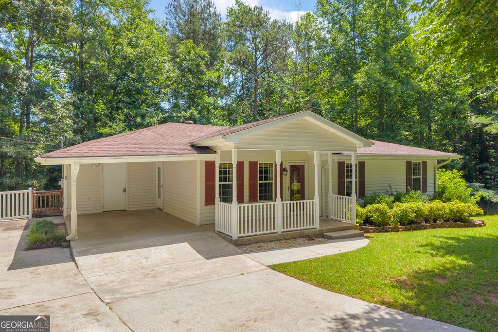 Photo of 464 Riverbend Road, Toccoa, GA 30577 (MLS # 10788877)