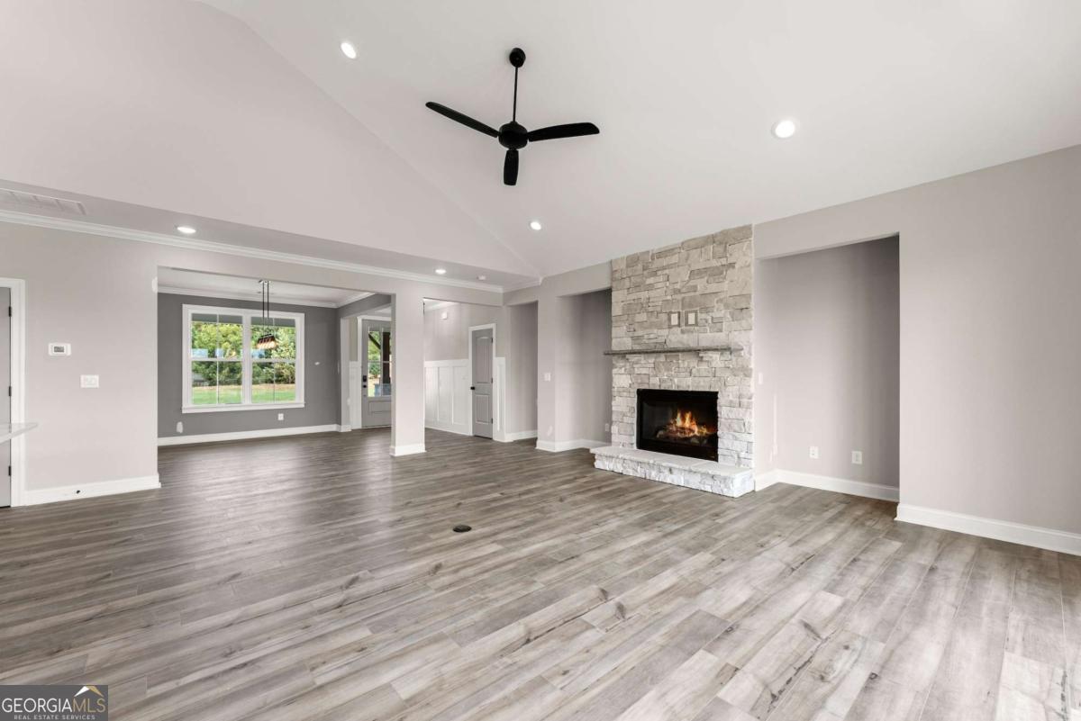 956 Wind Dance CT