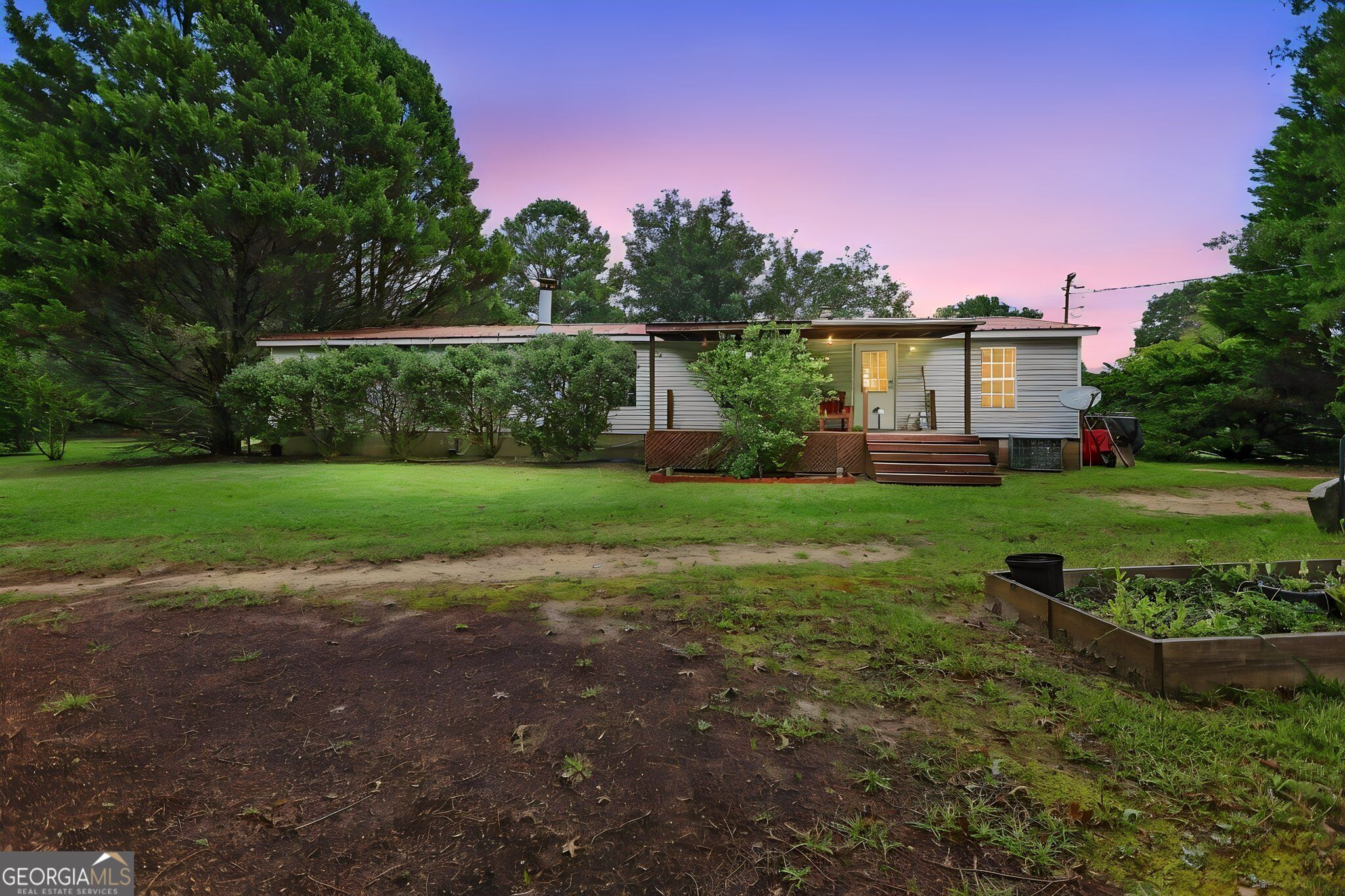 255 Plum DR