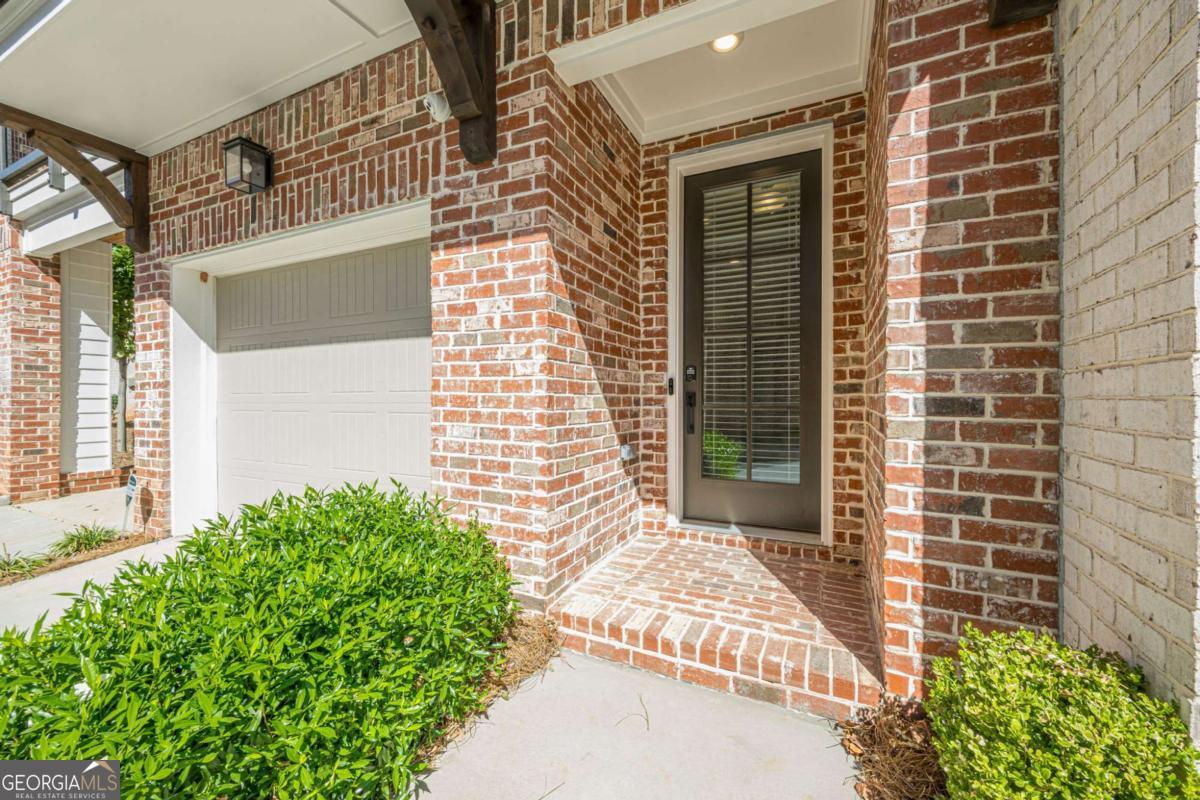 451 Burton DR