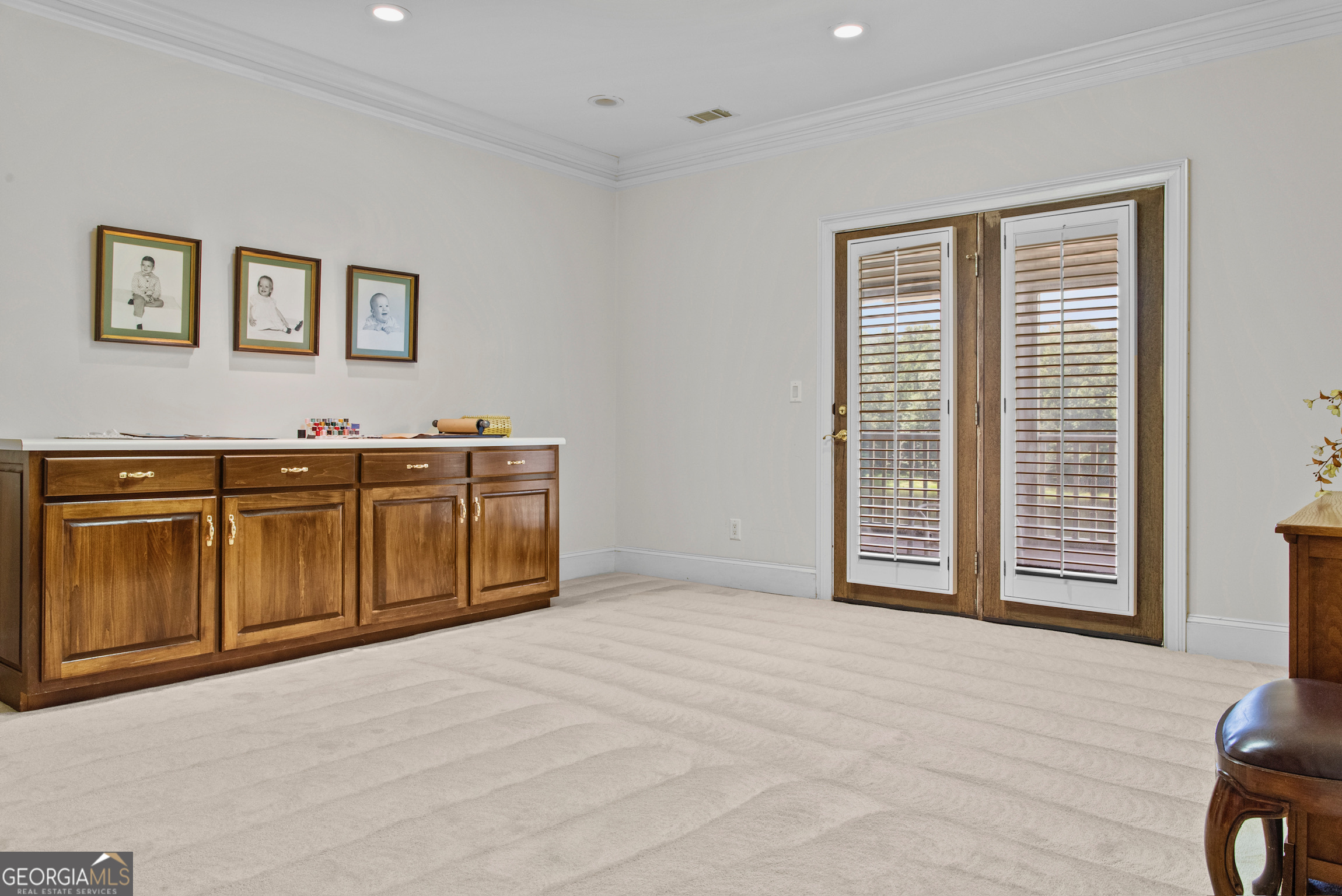 Private Estate - Land