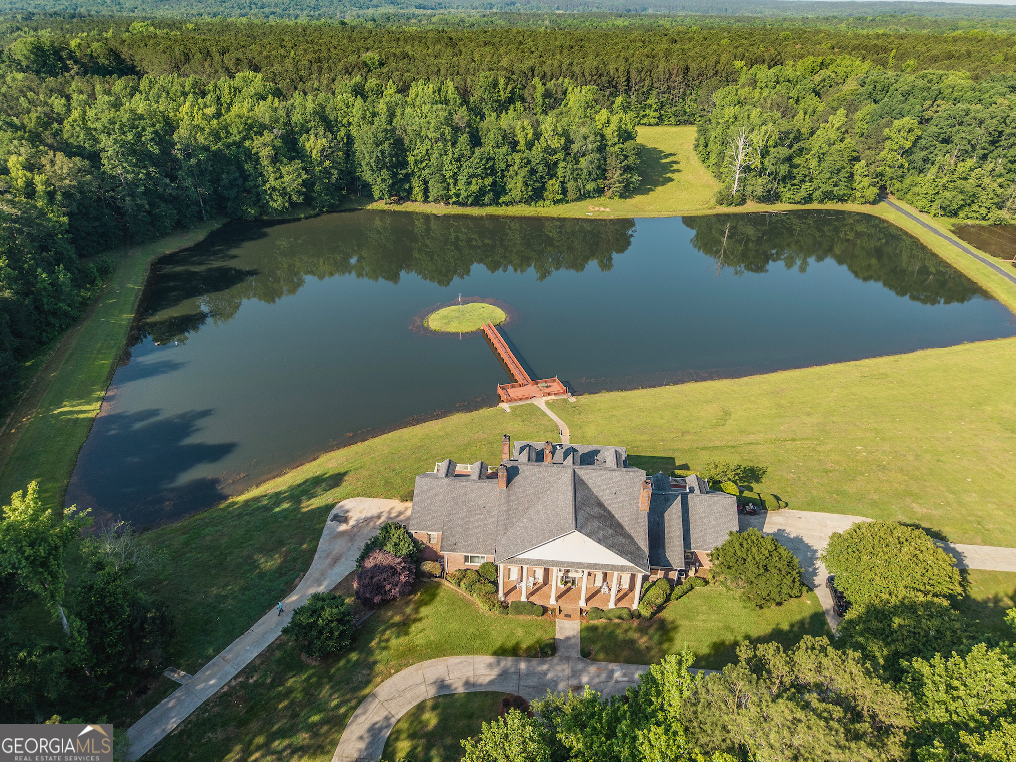 Private Estate - Land