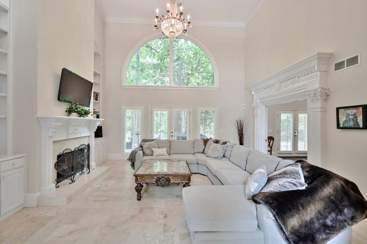 River Falls - Residential
