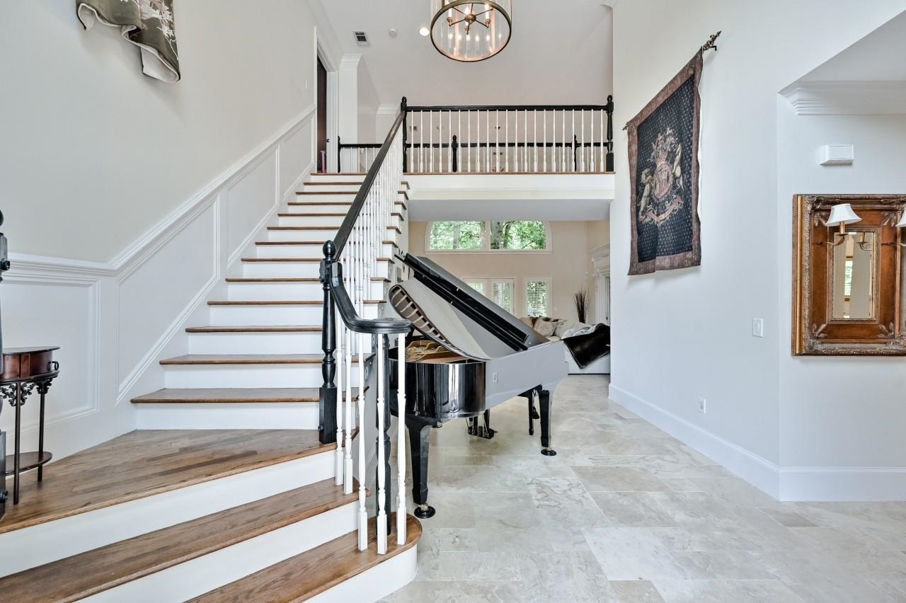 River Falls - Residential