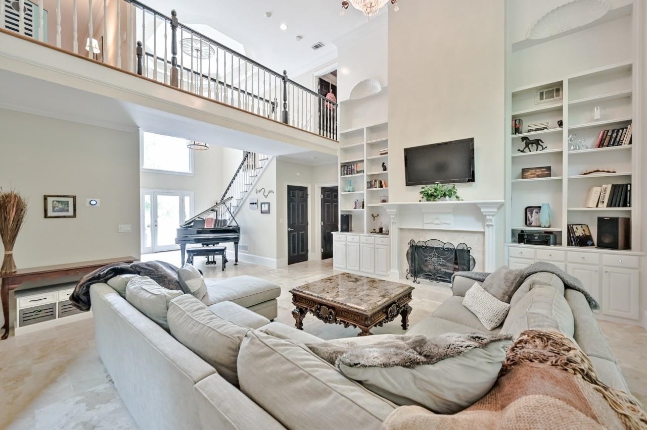 River Falls - Residential
