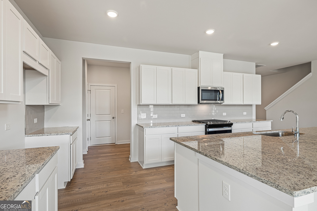 Ellorie Estates - Residential