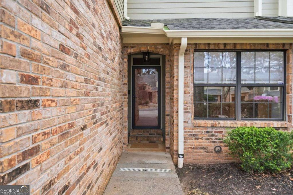 Photo of 650 Granby Hill Place, Alpharetta, GA 30022 (MLS # 10708465)