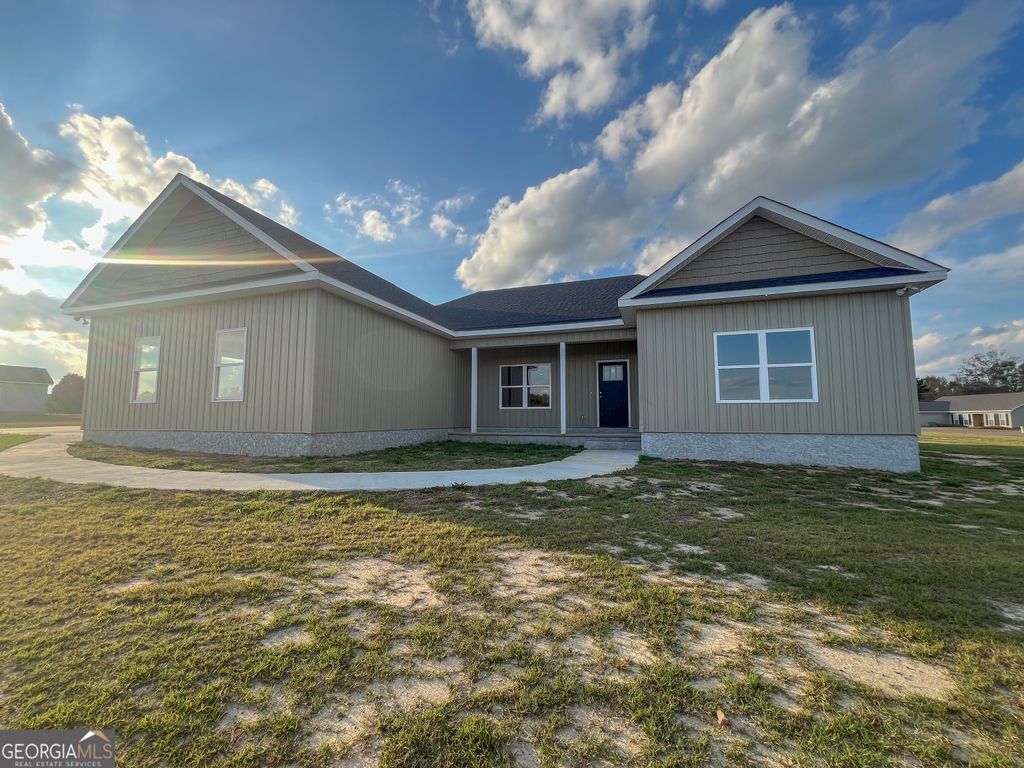 Photo of 522 Willow Pond Road, Dublin, GA 31021 (MLS # 10649710)