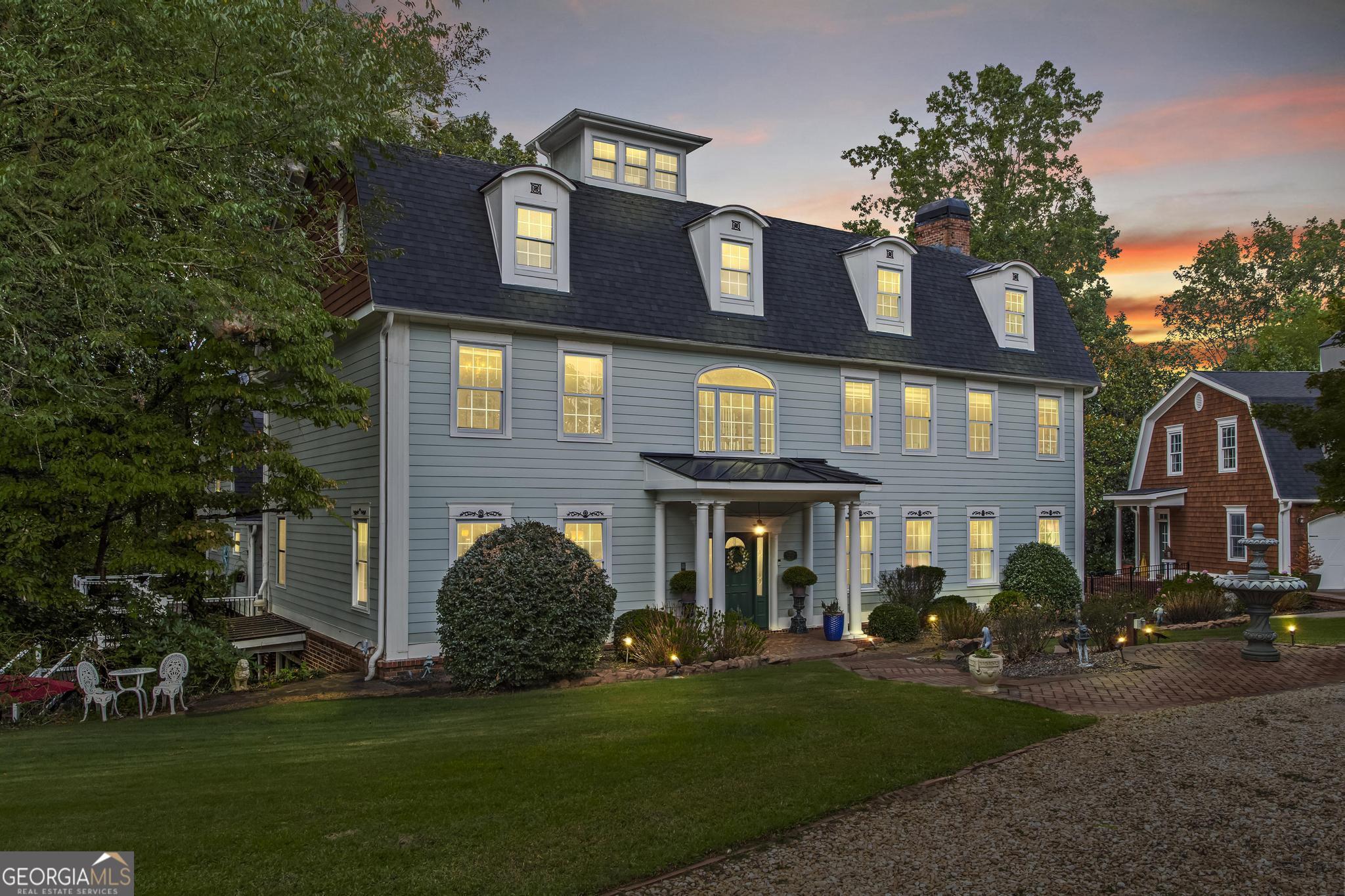 285 Old Hornage RD