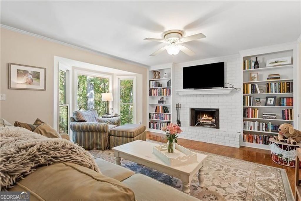 Photo of 1820 Branch Valley Drive, Roswell, GA 30076 (MLS # 10696047)