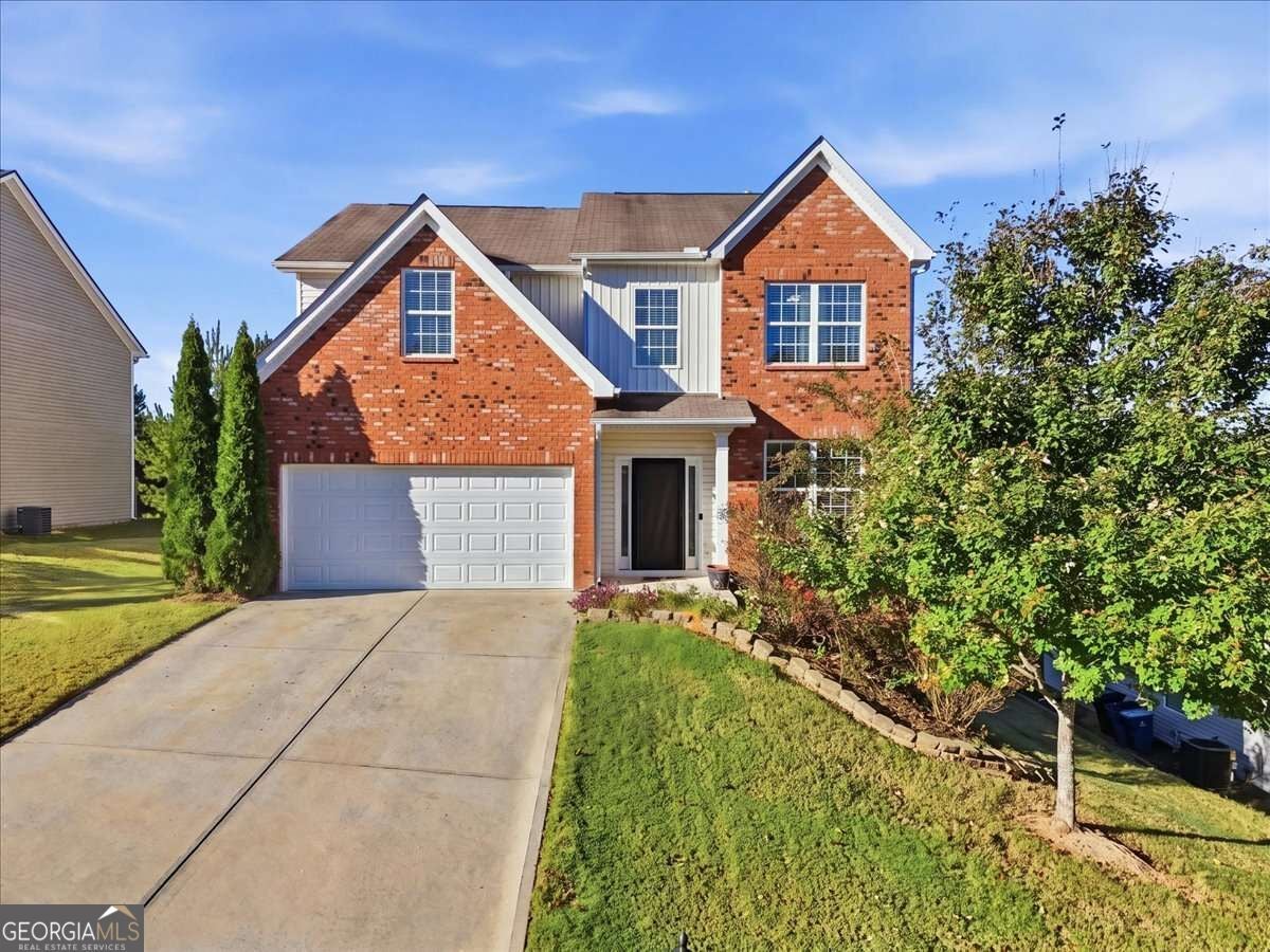 3835 Hawk Tail DR