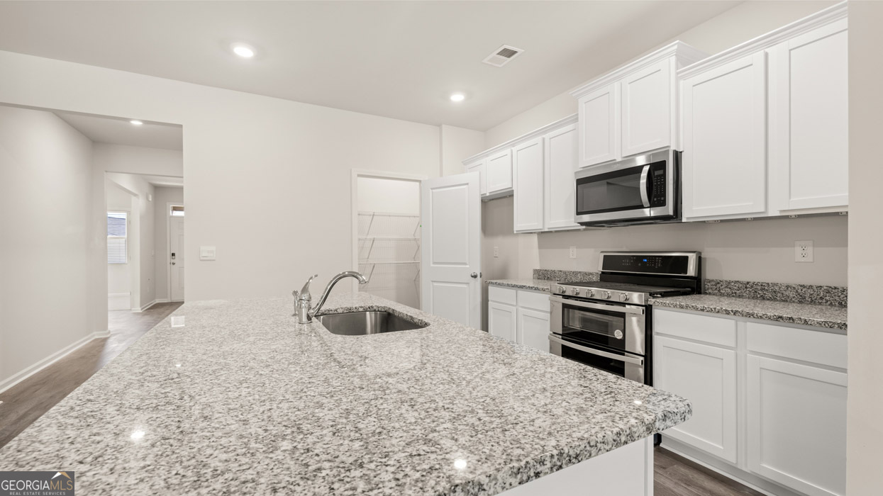 88 WHITE SPRUCE WAY