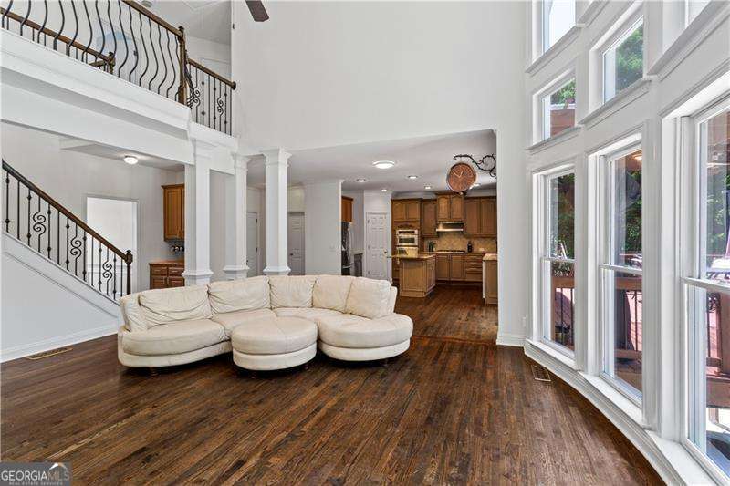 1327 Bentwater DR