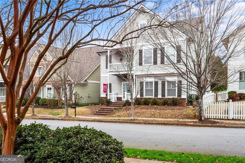 Photo of 1308 Dupont Commons Circle NW, Atlanta, GA 30318 (MLS # 10740881)