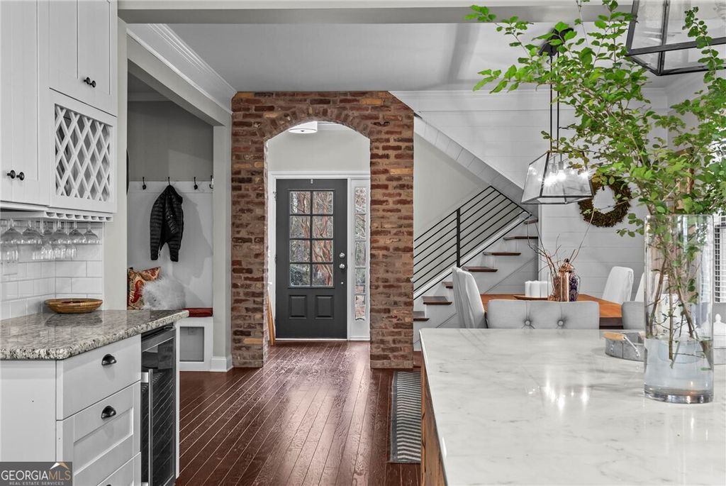 Photo of 1308 Dupont Commons Circle NW, Atlanta, GA 30318 (MLS # 10740881)