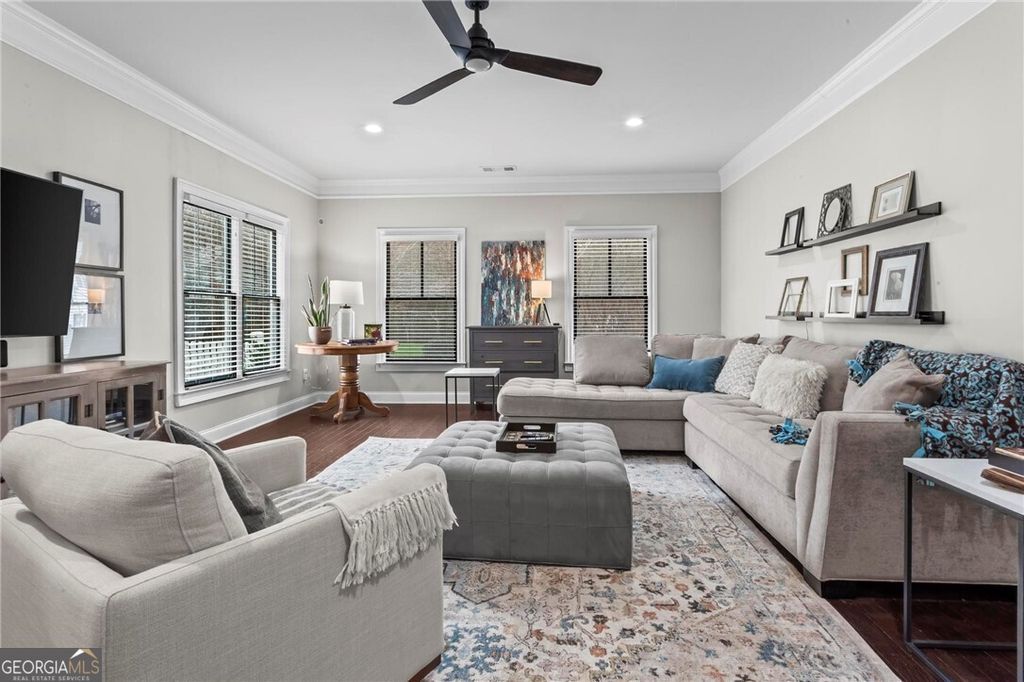 Photo of 1308 Dupont Commons Circle NW, Atlanta, GA 30318 (MLS # 10740881)