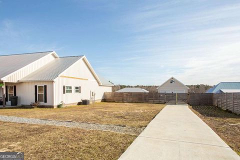 A home in Swainsboro