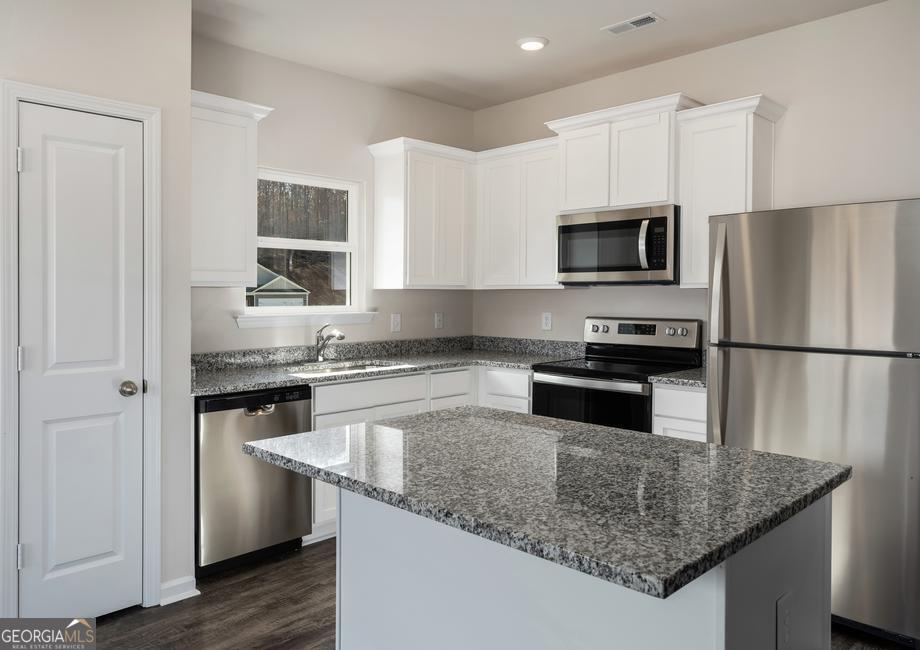 453 Egret CT