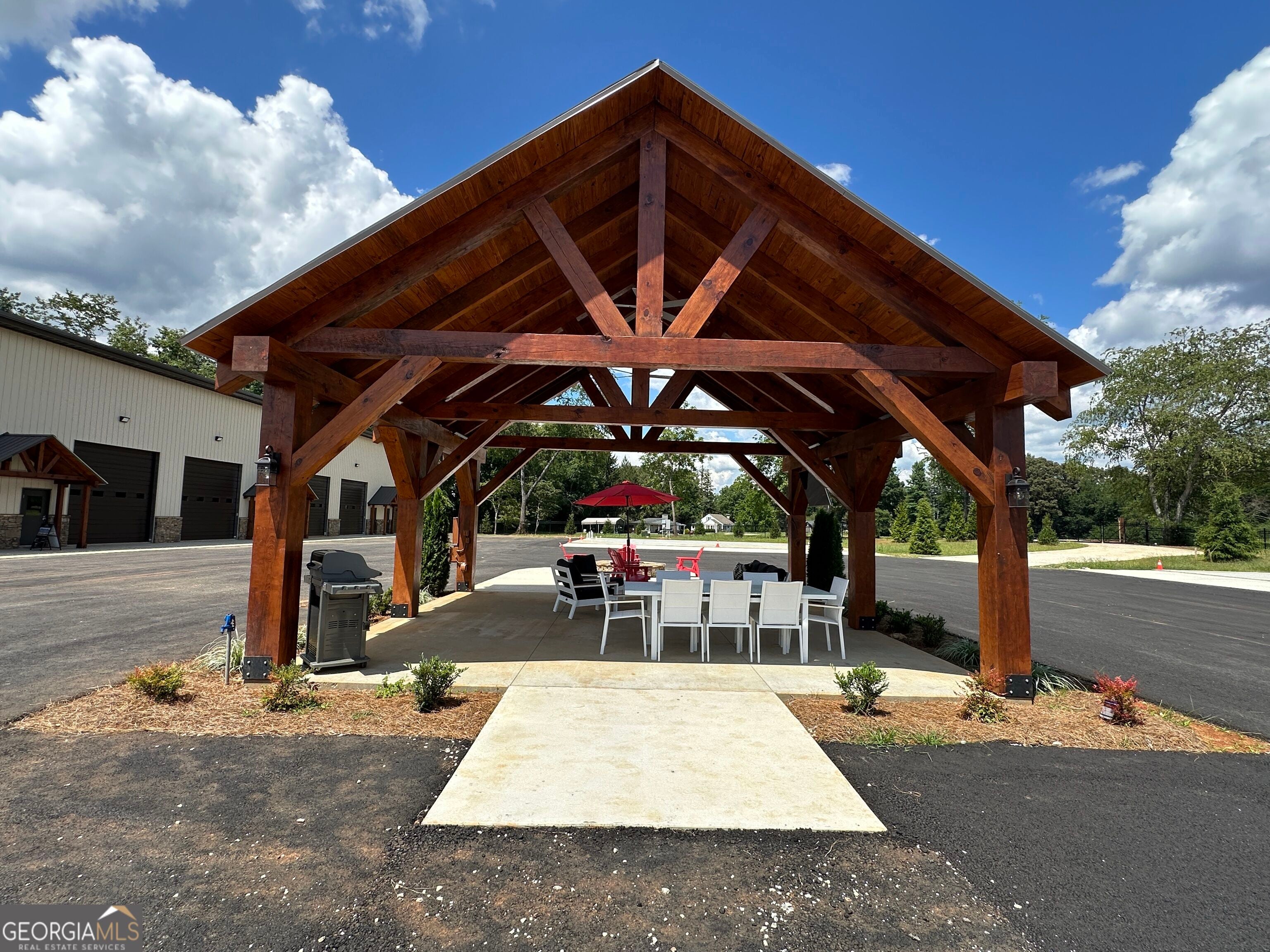 0 Barnard LN UNIT 100