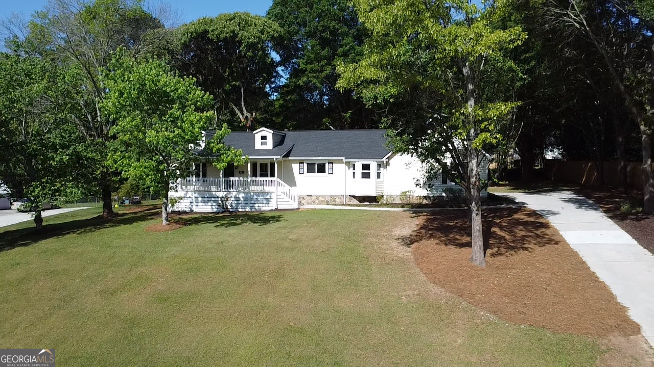 1205 Park Place DR