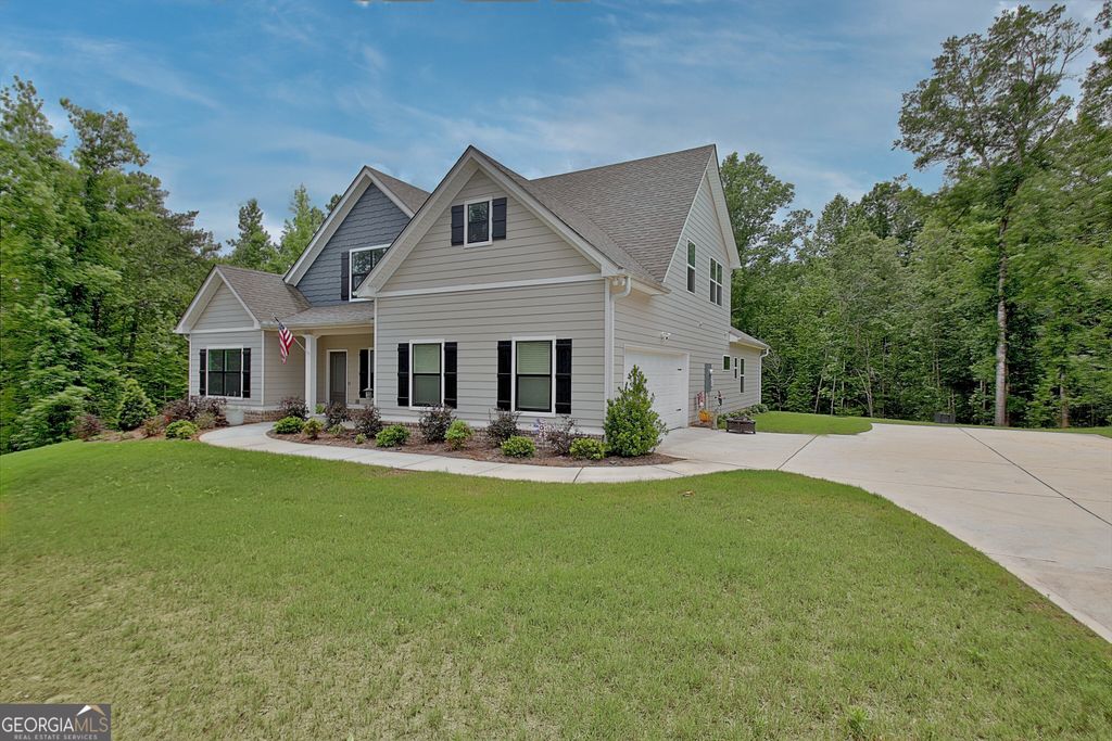 Photo of 260 Sagebrook Lane, Newnan, GA 30263 (MLS # 10776935)