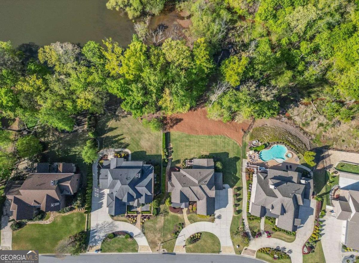 2331 KINSALE PT NW