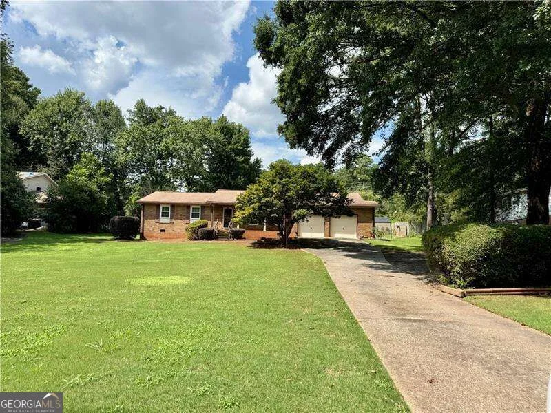 164 Hawkins Store Road NW