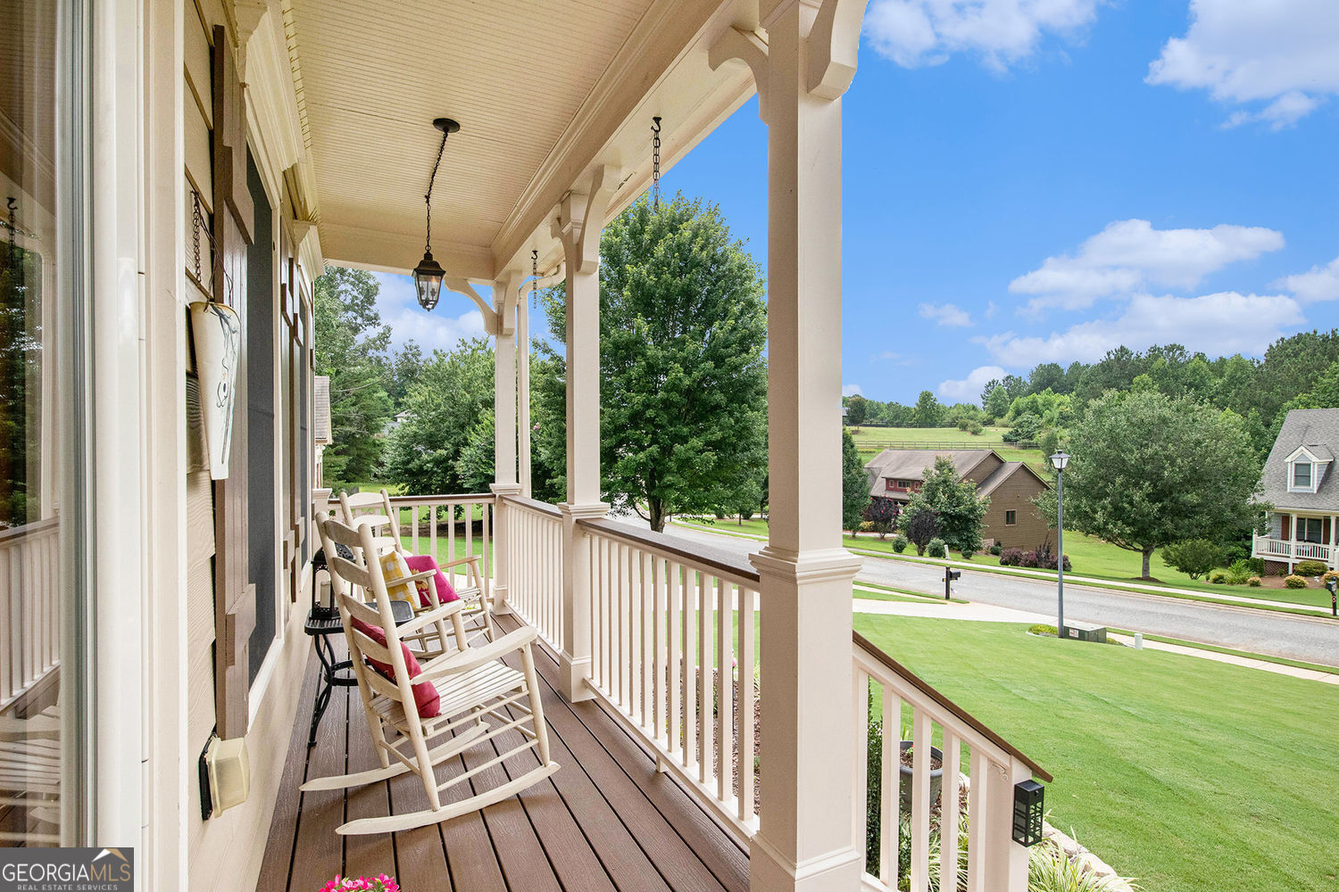 460 Morgan LN