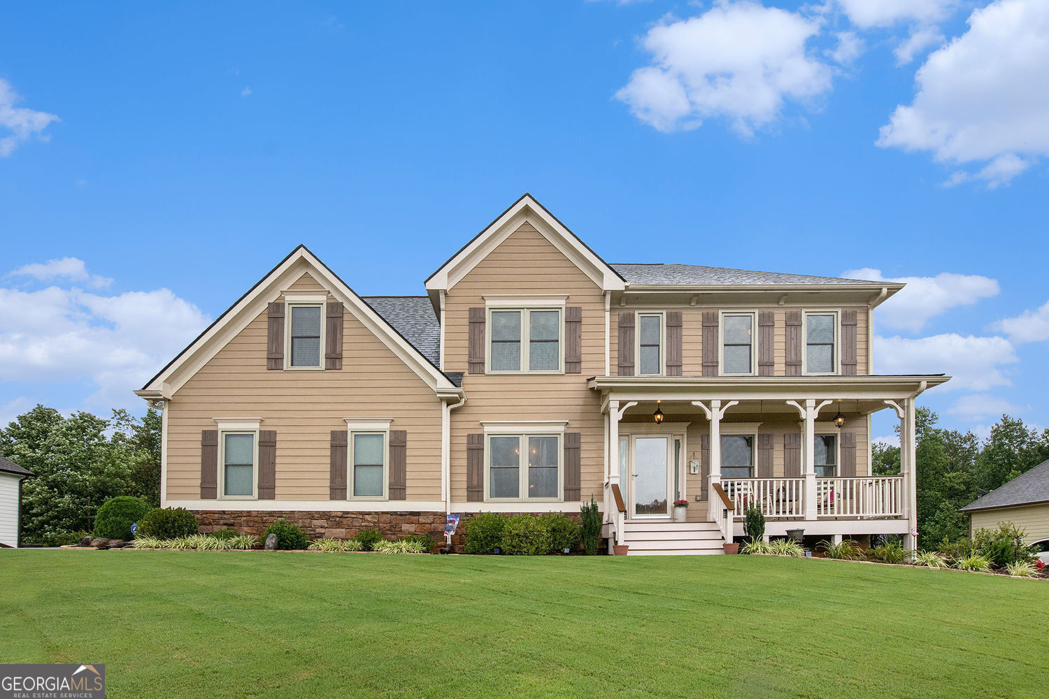 Huge Upstairs Bonus Room (20'X15') Could Be A 4th Bedroom, Kids Playroom, Office, Crafts Room, You Decide! Priced Thousands Below Market! Over $100,000 In Upgrades & Improvements! Buyer Bonus! 30 Day Discount! Bright, Open Eat-In Kitchen! Granite Countertops, Stainless Appliances, Breakfast Bar! Cozy Fireplace In Family Room! Custom, Vaulted Screened-In Rear Porch! Full, Unfinished Basement! Separate Living & Dining Rooms! Covered Under Porch Patio! Huge Master Bedroom With A Cozy Fireplace! Luxurious Master Bath With His & Hers Vanities, Soaking Tub, Separate Shower and Huge Walk-In Closet! Rocking Chair Front Porch! Custom Stone Steps From Parking Pad To Rear Yard & Covered Patio! Totally Private & Wooded Backyard! Workshop In Basement! Cul-De-Sac Street! Wonderful Swim/Tennis Community!