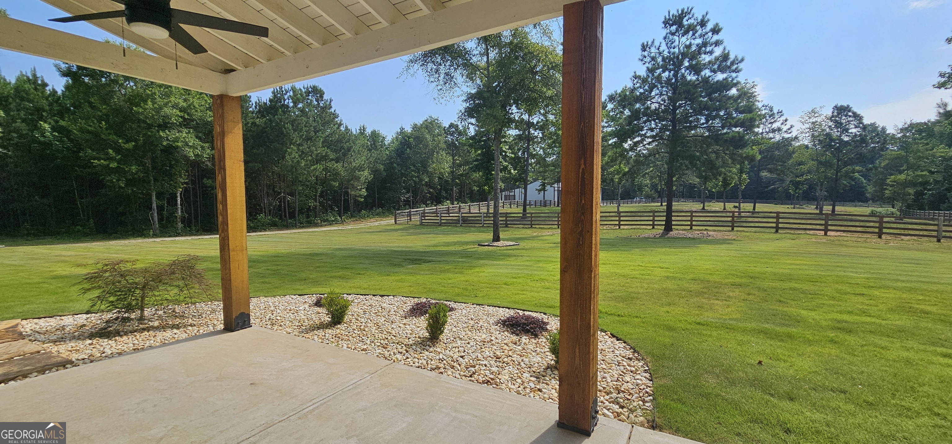 654 Liberty Hill RD