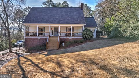 Photo of 214 Saddle Mountain Road, Rome, GA 30161 (MLS # 10671476)