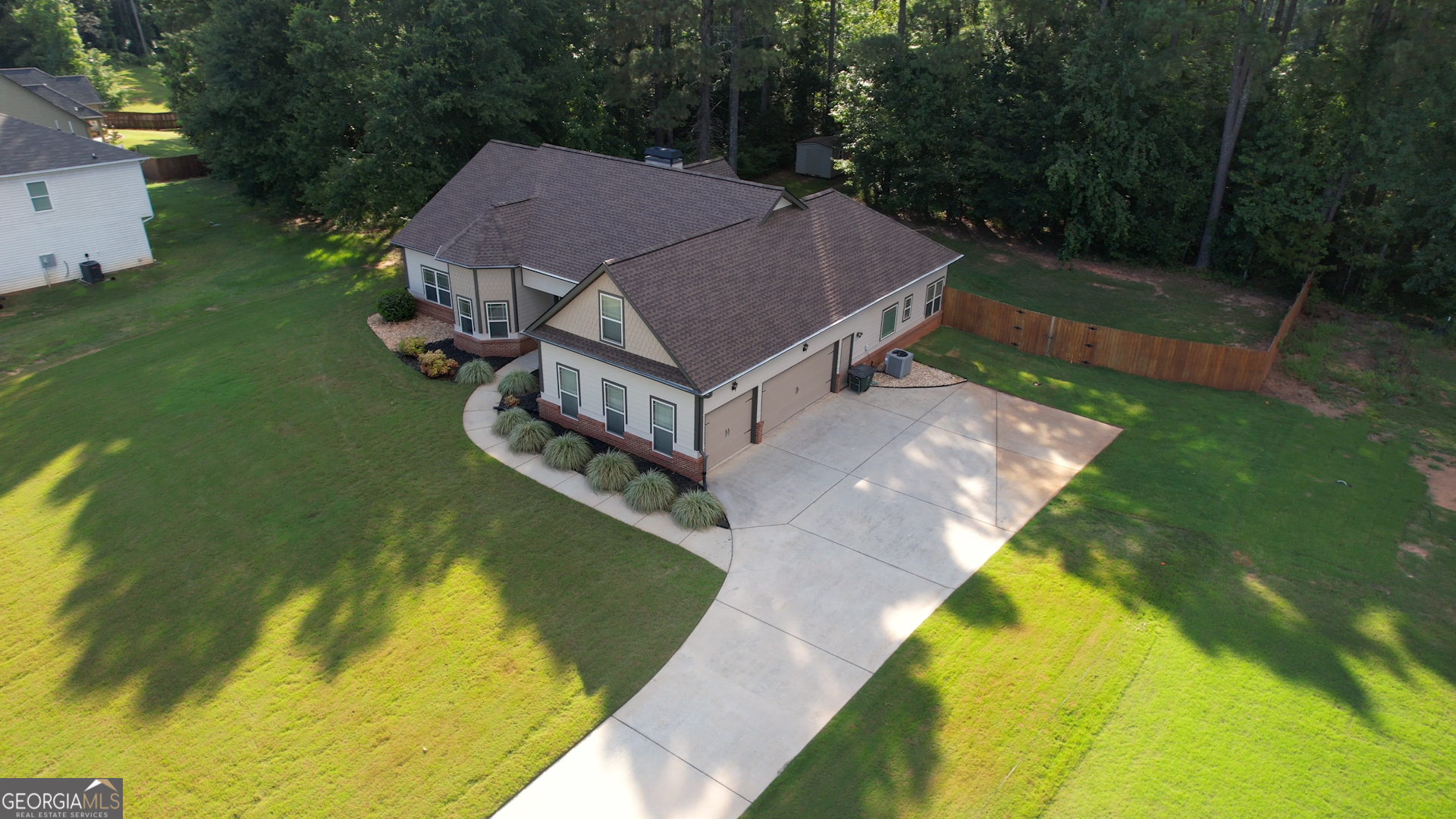 185 Chimney Ridge LN