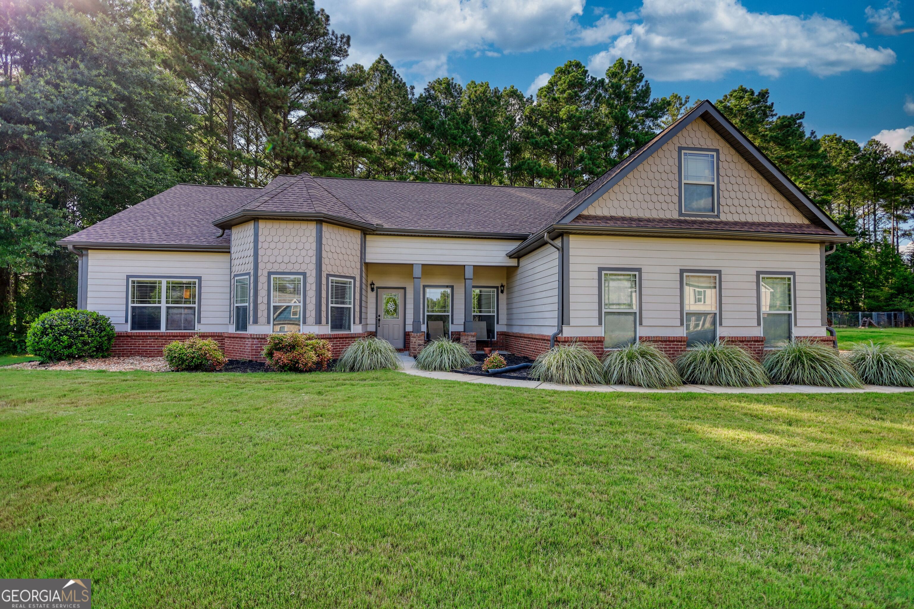 185 Chimney Ridge LN