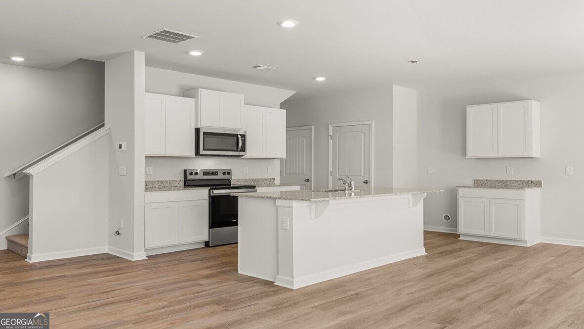 409 Creekview WAY