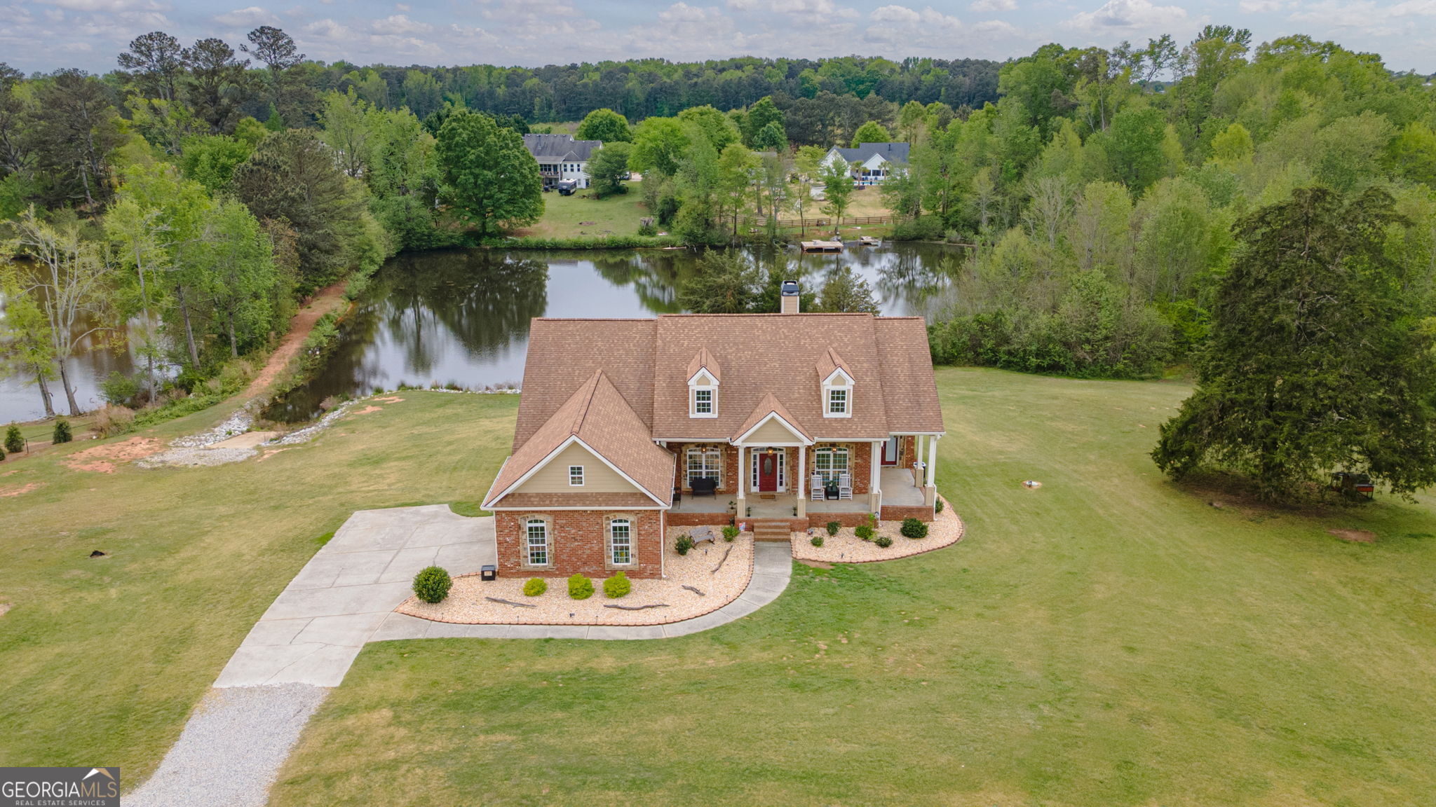 725 Amber Lakes CT