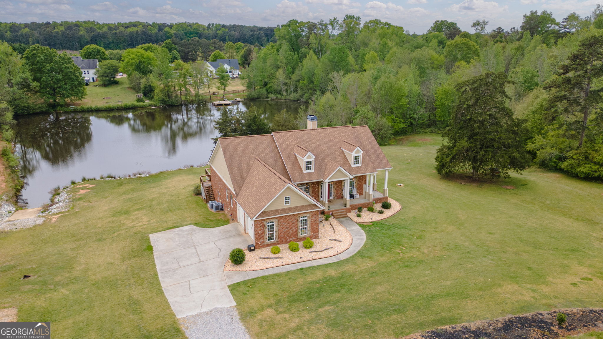 725 Amber Lakes CT