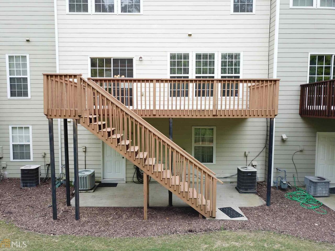 Park At Windward Village - Residential