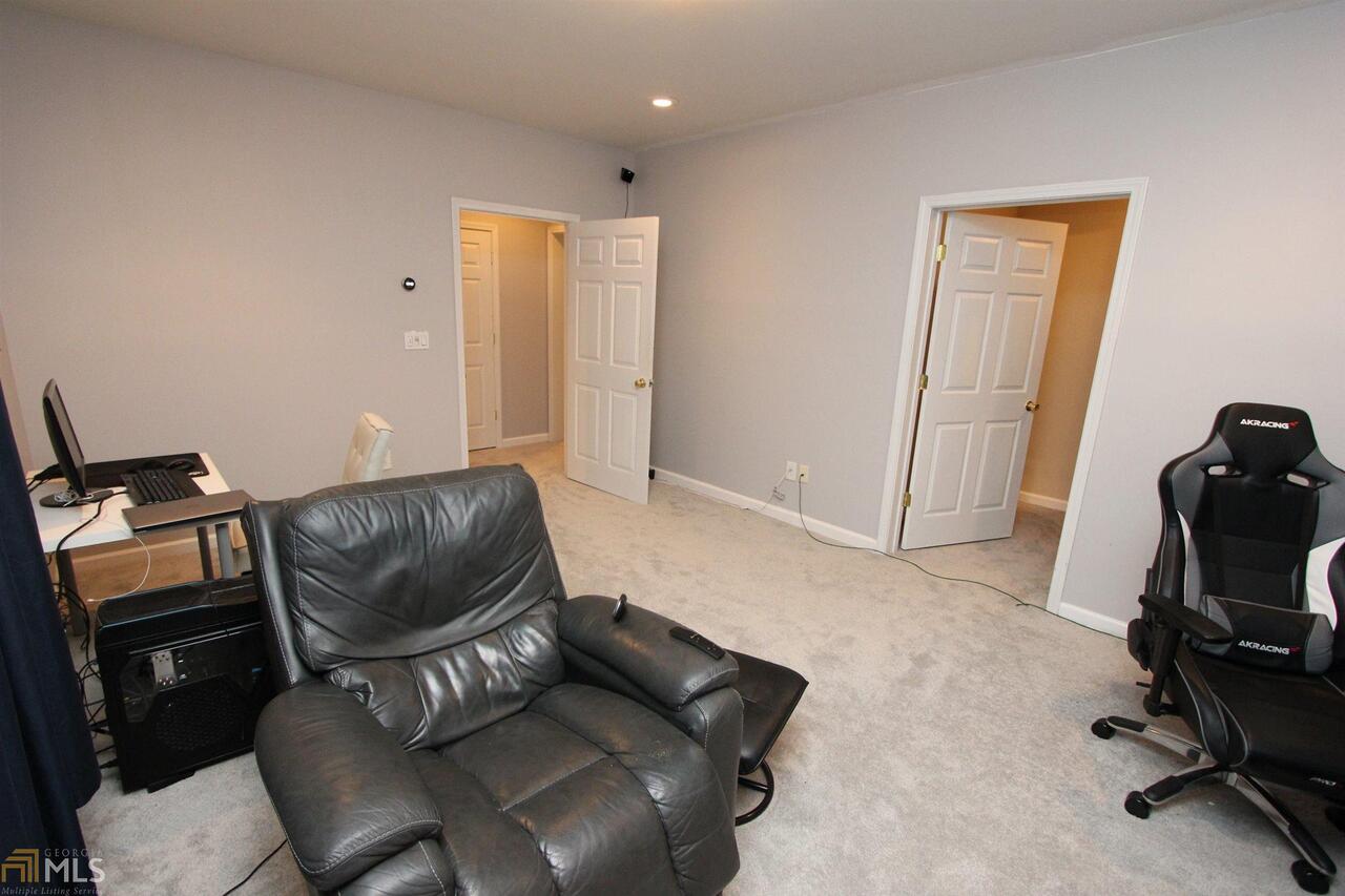 Park At Windward Village - Residential