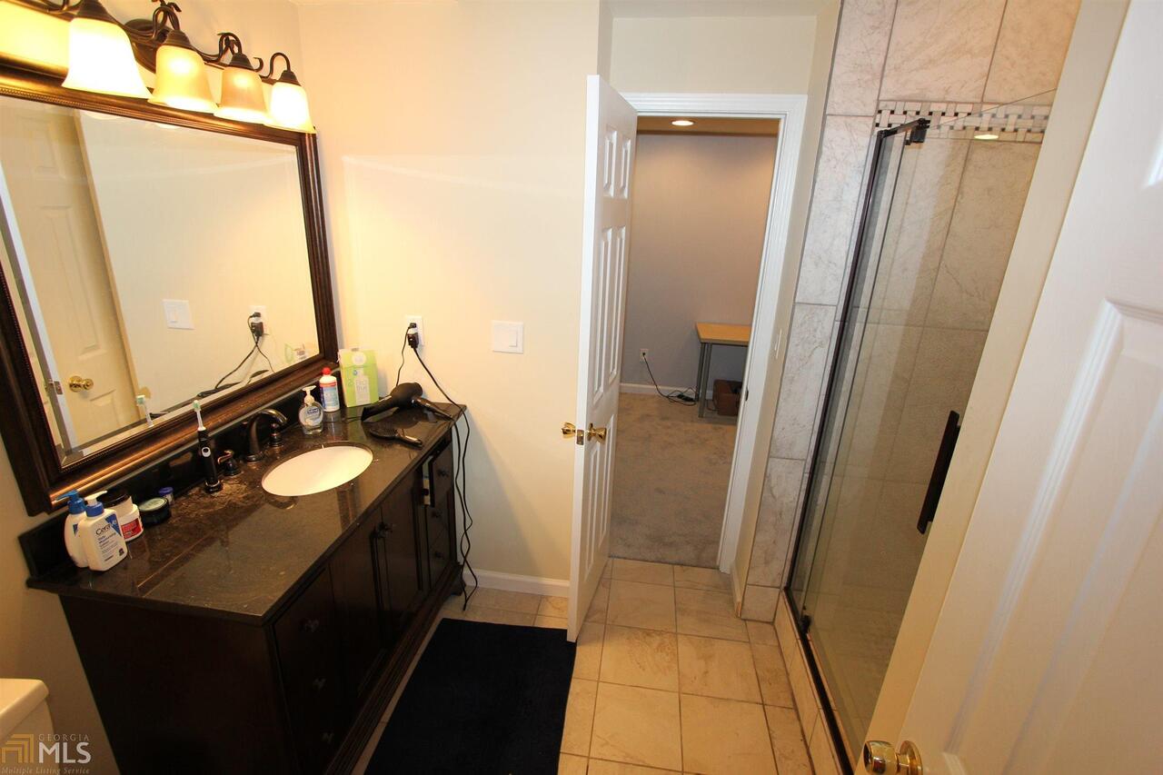 Park At Windward Village - Residential
