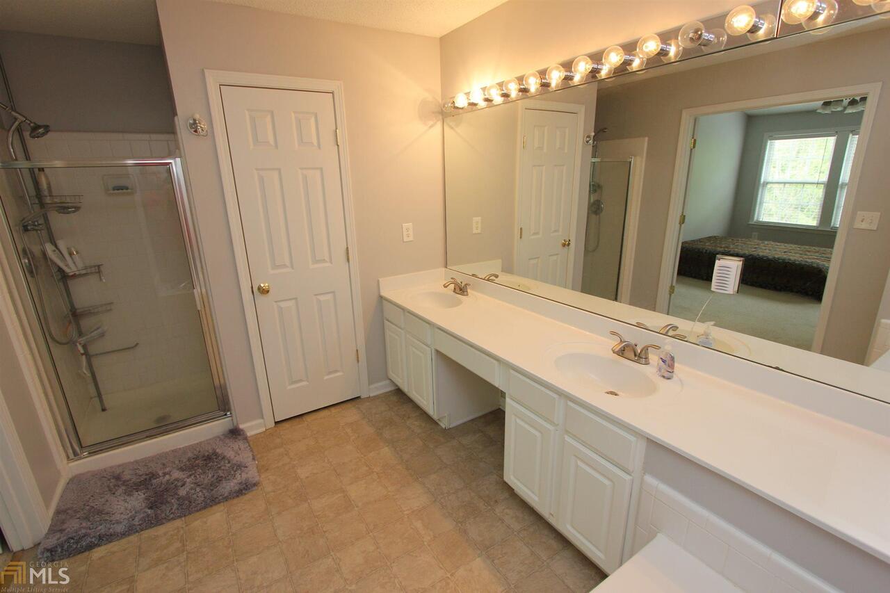 Park At Windward Village - Residential