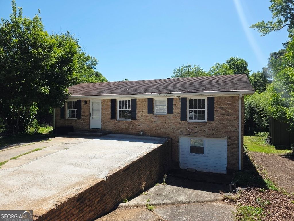 Photo of 3119 Nursery Road SE, Smyrna, GA 30082 (MLS # 10765865)