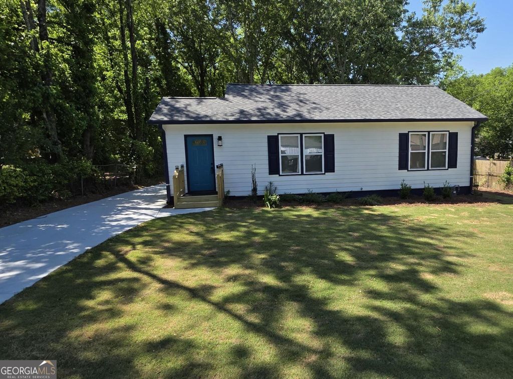 Photo of 436 Tibbetts Street SE, Marietta, GA 30060 (MLS # 10738758)