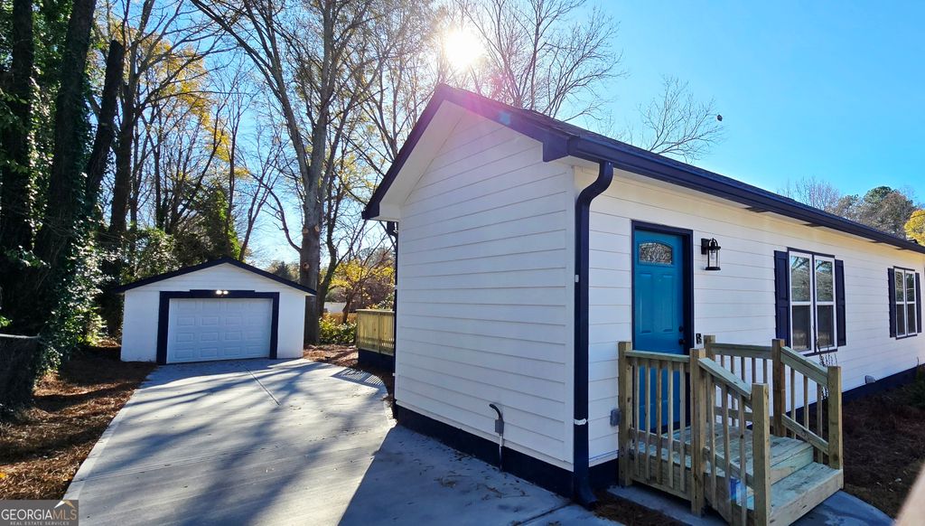 Photo of 436 Tibbetts Street SE, Marietta, GA 30060 (MLS # 10738758)