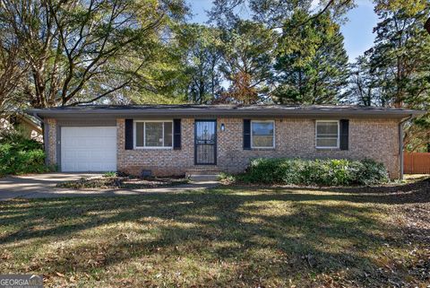 Photo of 1517 Colony East Circle, Stone Mountain, GA 30083 (MLS # 10610515)