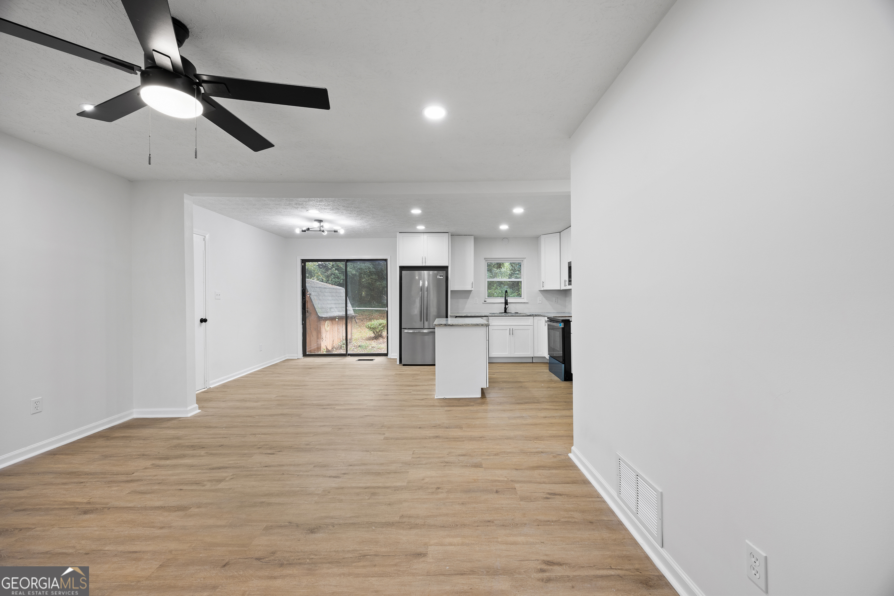 1517 Colony East CIR