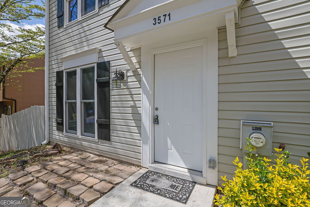 3571 Kennesaw Station DR NW